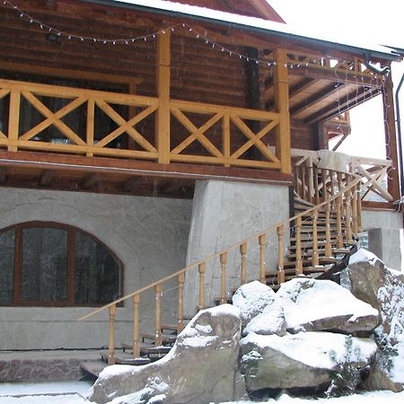 On Dovbush Path Hotel Yaremche Luaran gambar