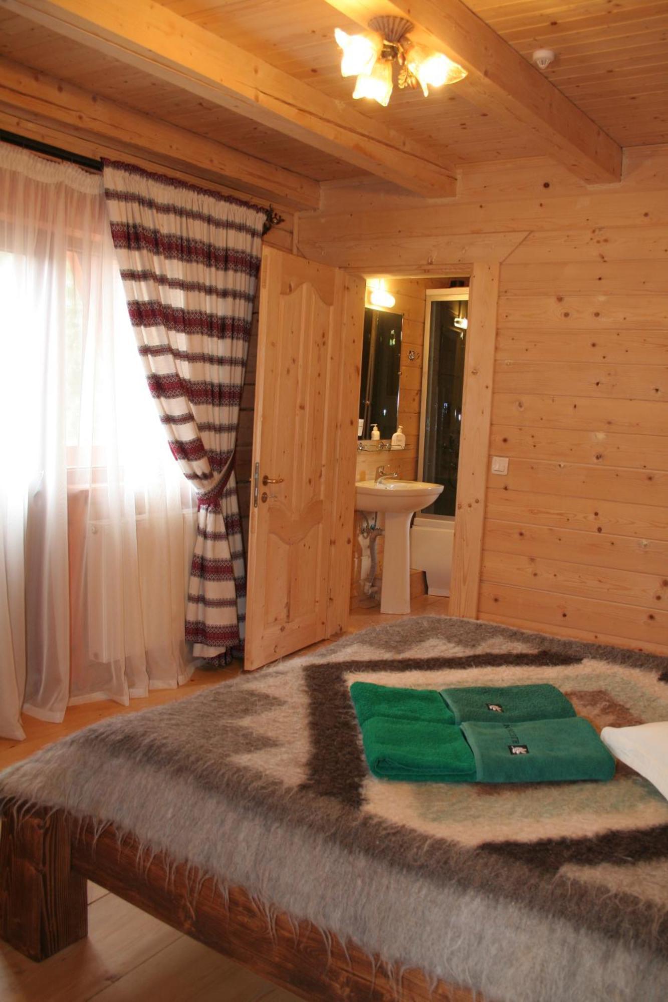 On Dovbush Path Hotel Yaremche Luaran gambar