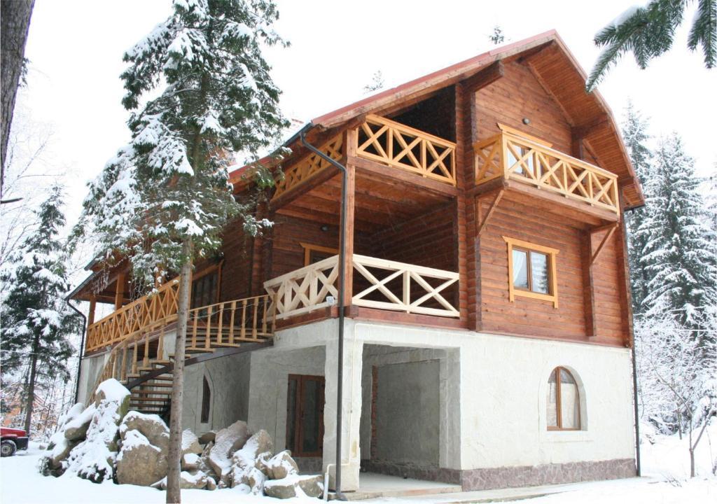 On Dovbush Path Hotel Yaremche Luaran gambar